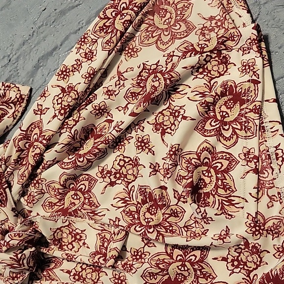 Red white romper with mini dress back - Picture 2 of 7